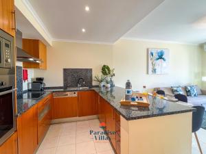 Two Bedroom Apartment with Sea Views in Albufeira