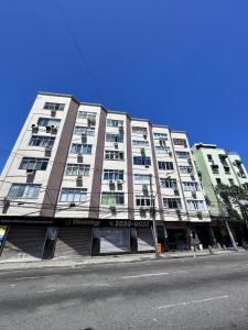 Brisa do Leblon - between the beach and the Lagoon