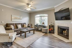 Pool and Gym Access Scottsdale Gem Near Golfing!