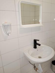 GuestHouse1 Karma369