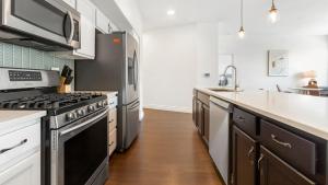 Landing Incredible 2BD Gym