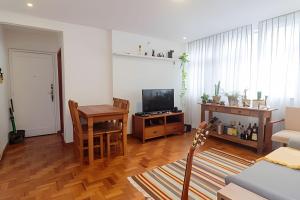 Ata702b | Apto moderno próximo a Praia do Leblon