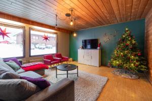 Villa Aurora Ounas - jacuzzi & sauna, next to ski center