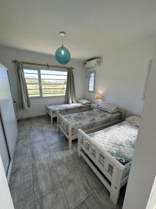 Casa 5 cuadras del mar con pileta