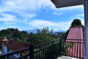 Misty Clouds Homestay