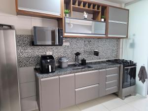 Frente ao Mar, Pé na Areia, Churrasqueira à Carvão na Sacada, Wi-Fi