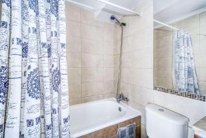 Apartamento Central 1D - 3 personas con Escritorio y Piscina