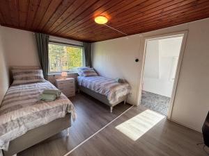 Cozy house in nature near ski resort Romme Alpin