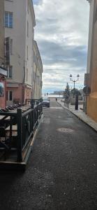 Studio en centre ville a 2 minutes de la plage