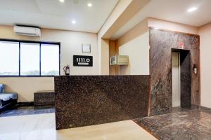 Hotel O Rani Durgawati Crossway Formerly Orient Palace