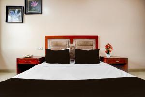 Super Hotel O Rani Durgawati Crossway Formerly Orient Palace