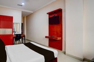 Super Hotel O Rani Durgawati Crossway Formerly Orient Palace
