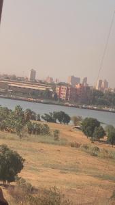 شقه فندقيه علي كورنيش النيل