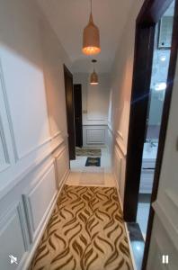 شقه فندقيه علي كورنيش النيل