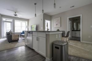 Landing Stylish 1BD Clubhouse Game Room