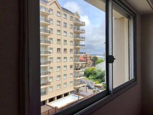 Sea view apartment in Varese