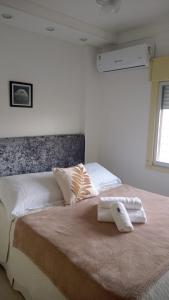 Apartamento quadra mar, 1 dos quartos com ar-condicionado , Barra Sul