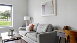 Landing Apartments - Fifty Forty Flats