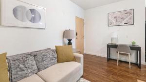 Landing Apartments - Vida East