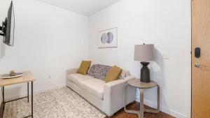 Landing Apartments - Vida East