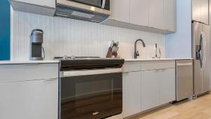 Landing Apartments - The Rigsbee Phase III