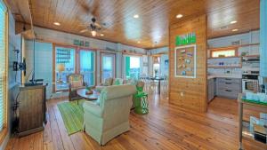 Beachview 54 by AvantStay