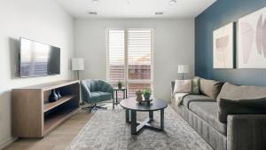 Landing Apartments - The Rigsbee Phase ll