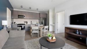 Landing Apartments - The Rigsbee Phase ll