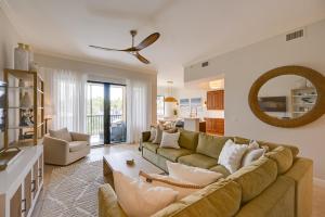 Luxe Naples Bay Resort Condo Near Fifth Ave!