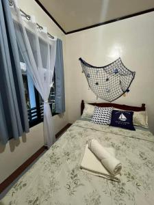 Cozy Studio Near the Beach with Free Parking by Bantayan Paw and Palm Stays