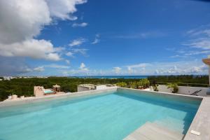 Mayan Monk Suite Serene Stay Near Beach & 5th Ave