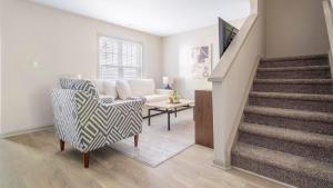 Landing Apartments - Edwards Mill