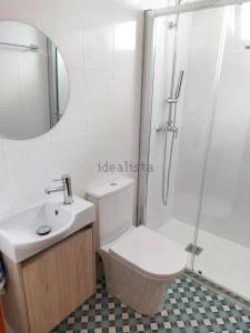 Lagoon and Sea - Downtown beachside apartment