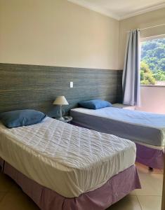 Apartamento Grande Av Principal Bombinhas 150m da praia