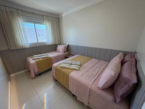 Apartamento Frente Piscina com Vista para o Mar