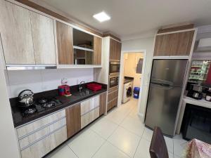 Apartamento Frente Piscina com Vista para o Mar