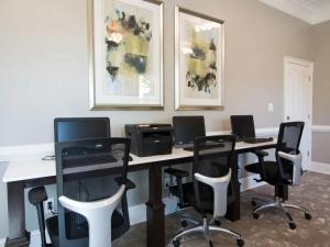 Landing Apartments - Elevate Greene