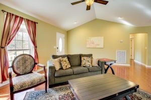 Outdoorsy Retreat Secluded Mtn Home in Pikeville