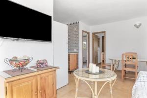 Apartamento con piscina compartida a 2 km de las playa