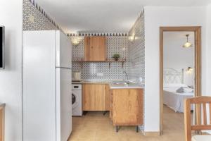 Apartamento con piscina compartida a 2 km de las playa