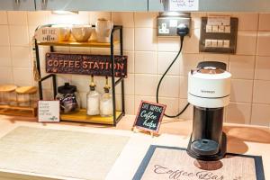 Amanah Properties - Skyline Hideaway 3BR City Views London Bridge