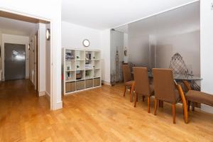 Amanah Properties - Skyline Hideaway 3BR City Views London Bridge