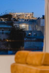 Artistic Luxury with Acropolis View in Psirri Monastiraki
