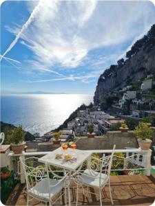 CASA ENZO con vista mare