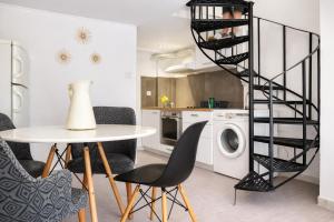 Loft next to hospitals