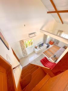 Casa com Vista Parcial do Mar a 500m da Praia, Ponta das Canas, Florianopolis