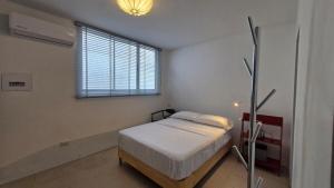 Loft 201 H54 Waiwa host