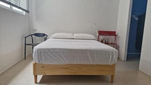 Loft 201 H54 Waiwa host