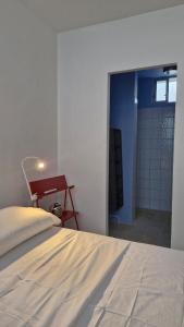 Loft 201 H54 Waiwa host