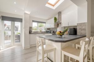 3 Bed in Padstow oc-g32860